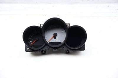 Instrument Cluster / Speedometer