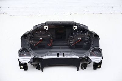 Instrument Cluster / Speedometer Gauge Assembly 4E0920950Q