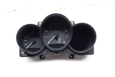 Instrument Cluster / Speedometer Gauge Assembly