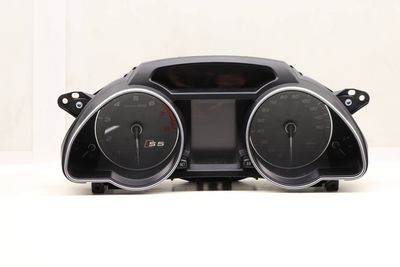 Instrument Cluster / Speedometer (S5) 8T0920984F