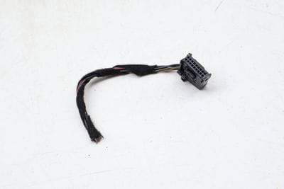 Instrument Cluster Wiring Connector / Pigtail 61138364654