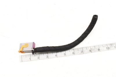 INSTRUMENT CLUSTER WIRING HARNESS CONNECTOR