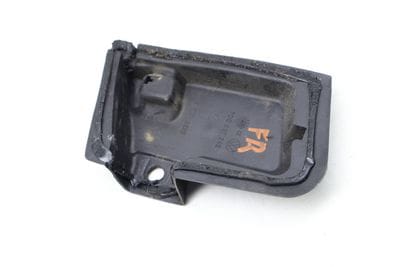 INTERIOR DOOR HANDLE MOUNT / SEAL 7D0837242