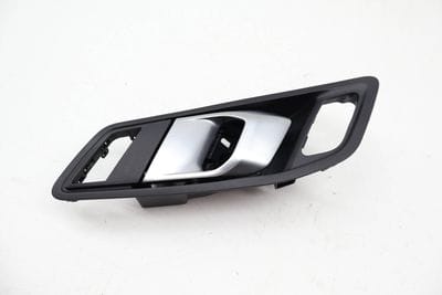 Interior Door Handle / Release 7464887