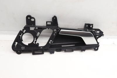 Interior Door Handle / Release 80A839019