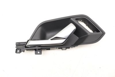 Interior Door Handle / Release 83A837020G