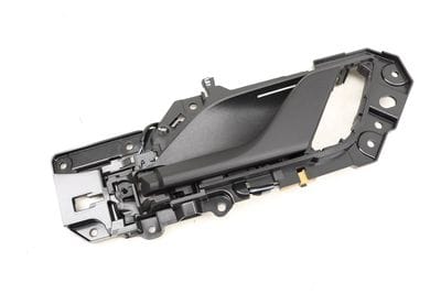 INTERIOR DOOR HANDLE / RELEASE