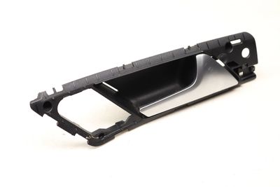 INTERIOR DOOR RELEASE / HANDLE 5G0839114