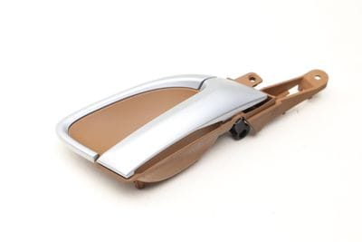 INTERIOR DOOR RELEASE / HANDLE 7L5837114A