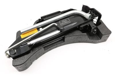 JACK w/ HOUSING 7P5012178