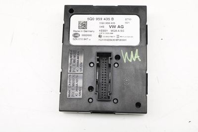 KEYLESS ENTRY / KESSY CONTROL MODULE 5Q0959435B