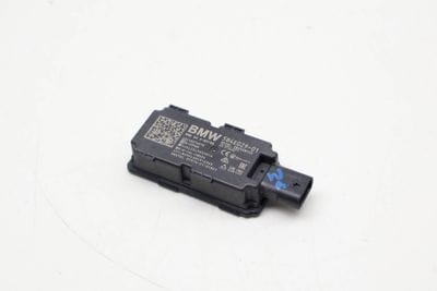 Keyless Entry / Remote Control Receiver 61355B4E029