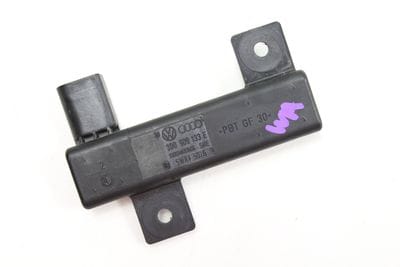 KEYLESS ENTRY / START AUTHORIZATION ANTENNA 3D0909133E