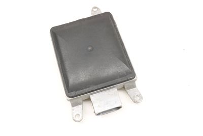 LANE CHANGE ASSIST CONTROL MODULE 7P5910566C