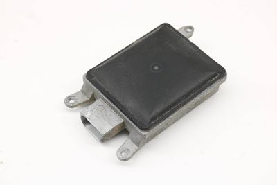 LANE CHANGE ASSIST CONTROL MODULE 7P5910568C