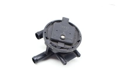 Leak Detection Pump / Pressure Switch 8K0906253K
