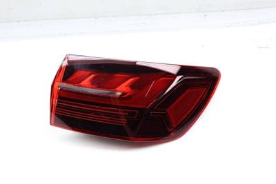 LED Tail Light / Lamp (OUTER) 8W5945092AD