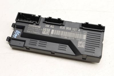 LIFTGATE CONTROL MODULE / UNIT 8U0959107A