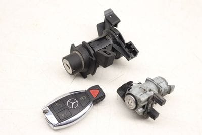 Lock Switch / Cylinder Set w/ Key 2128903967