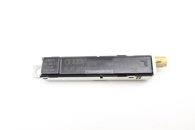 Lower Antenna Booster 8U0035225B