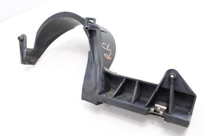 LOWER BUMPER EXHAUST TRIM / BRACKET 4Z7825218