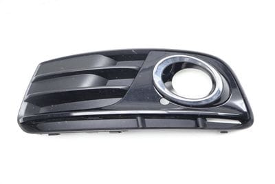 Lower Bumper Fog Light Grille 8R0807681M