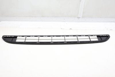 Lower Center Bumper Air Grille / Trim 7P6853673
