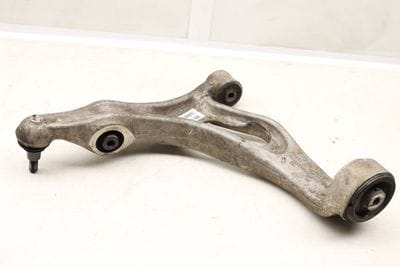 Lower Control Arm 7P0407151C