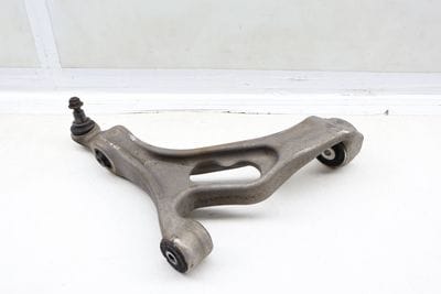 Lower Control Arm 7P0407151E