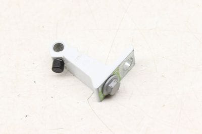 Lower Door Hinge 8V5833404C