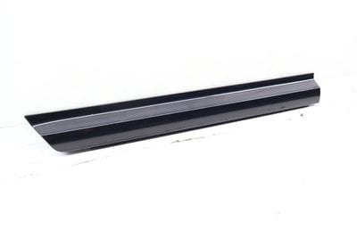 LOWER DOOR MOLDING / BLADE 4E0853970C