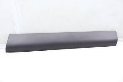 Lower Door Molding / Blade 4L0853960