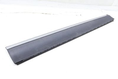 LOWER DOOR MOLDING / BLADE 7220610