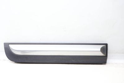 Lower Door Molding / Blade 51137352558