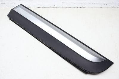Lower Door Molding / Blade 51477352557
