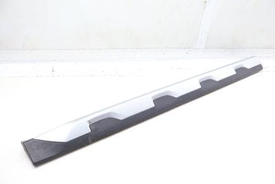 Lower Door Molding / Blade 7410023