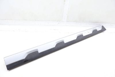 Lower Door Molding / Blade 7410024