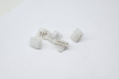 Lower Door Molding / Blade Clip Set (5) 7P0854719