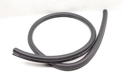 LOWER DOOR SEAL / WEATHER STRIPPING (INNER) 8W7831707