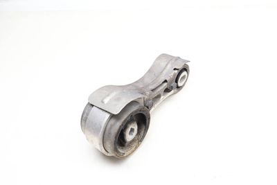 LOWER ENGINE LIFTING MOUNT / BRACKET