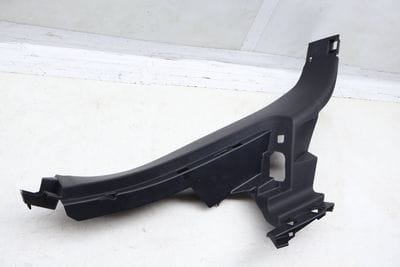 Lower Exterior Pillar Trim / Panel 4M8867767
