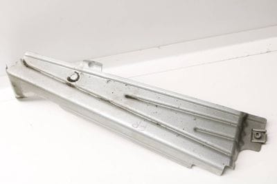 LOWER FENDER MOUNT BRACKET 7267326