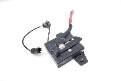 LOWER HOOD LOCK / LATCH