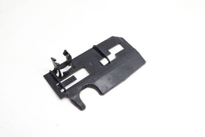 Lower Radiator Coolant Hose / Line Mount Bracket 17127613139