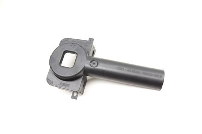 Lower Radiator / Core Support Mount Bracket 4G0805201