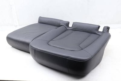 Lower Seat Bottom Cushion (2ND ROW) 4L0883405T
