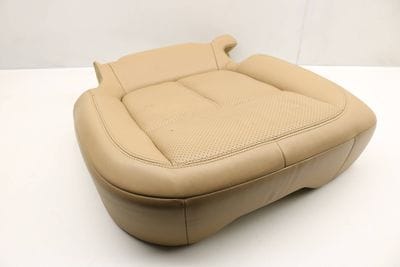 LOWER SEAT BOTTOM CUSHION (LEATHER) 7P5885406DM