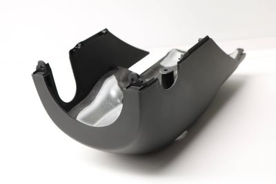 LOWER STEERING COLUMN TRIM 7P6858559B