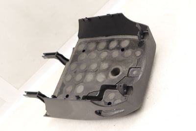 LOWER STEERING COLUMN TRIM / COVER 7L6953516A