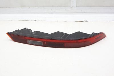 Lower Tail Light / Lamp 80A945070A